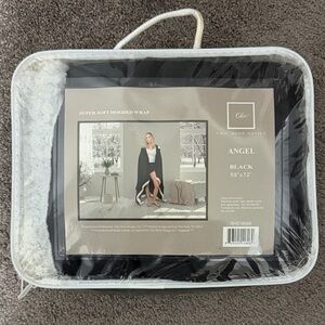 Chic Home Black Hooded Wrap